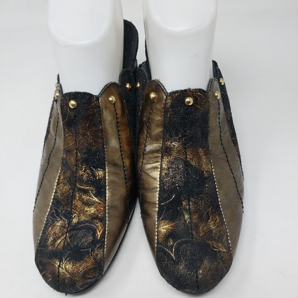 HELLE COMFORT CLOGS. SIZE 9.5. - Picture 7 of 16